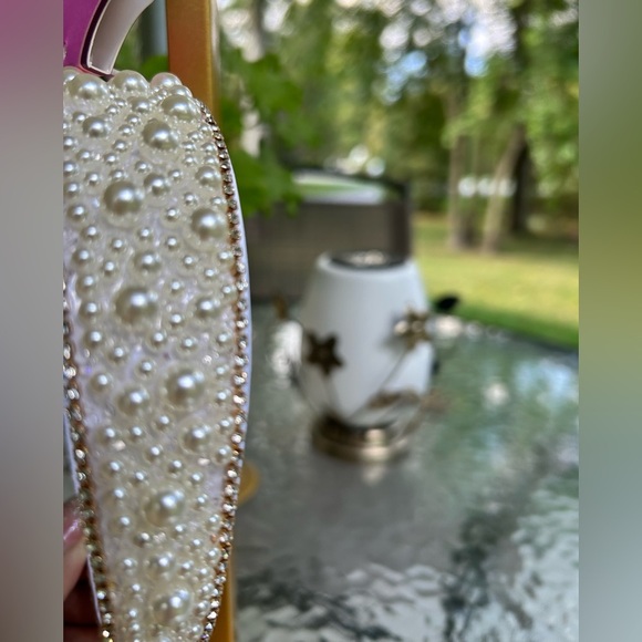 NWT-PIPER K Pearl Embellished Headband - Picture 2 of 3